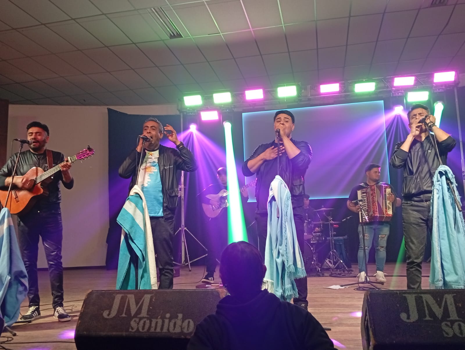 "Del triunfo de Argentina a una gran fiesta del folklore: una noche inolvidable de la mano de H.G. Producciones"
